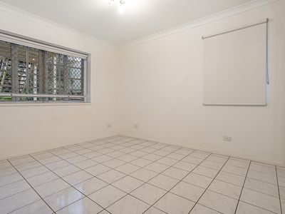 2 / 93 Kennigo Street, Spring Hill