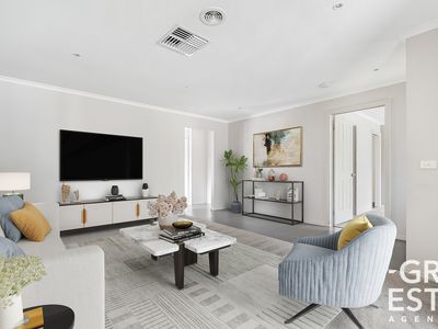 4 Dan Morgan Drive, Cranbourne East