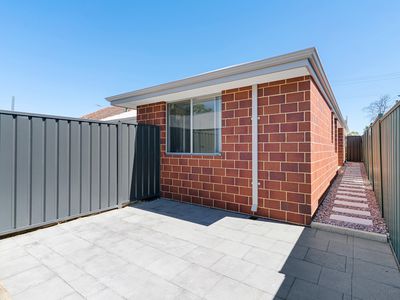 127 Walter Road East, Bassendean