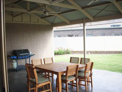 2 Atkins Court - For Rent, Horsham