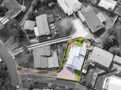 2/28 Pahi Place, West Harbour