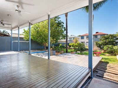 35 Varden Street, Piccadilly