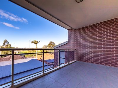 9 / 12-14 Banks Street, Parramatta
