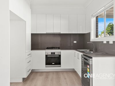 14B Storey Street, Oak Flats