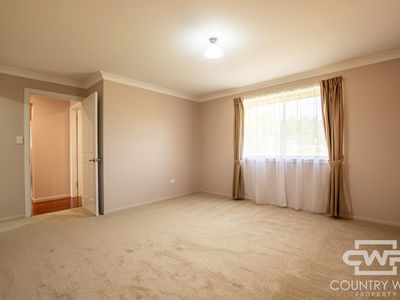 24 Carlisle Close, Glen Innes