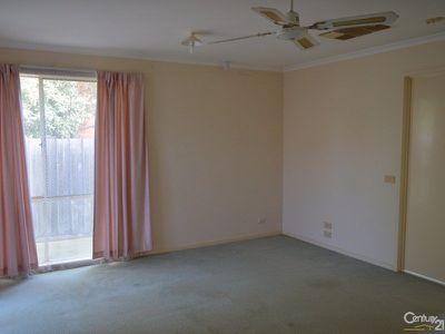2 Kenton Walk, Narre Warren South