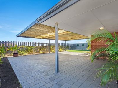 27 FIREWOOD VISTA, Yanchep