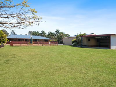 10-12 Mulligan Crescent, Elimbah