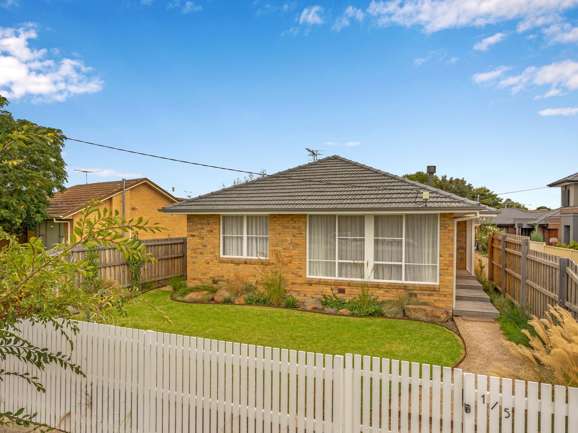 1 / 5 Bradley Street, Newport