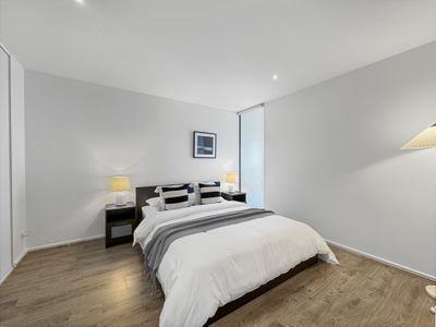 203 / 2A Montrose Place, Hawthorn East