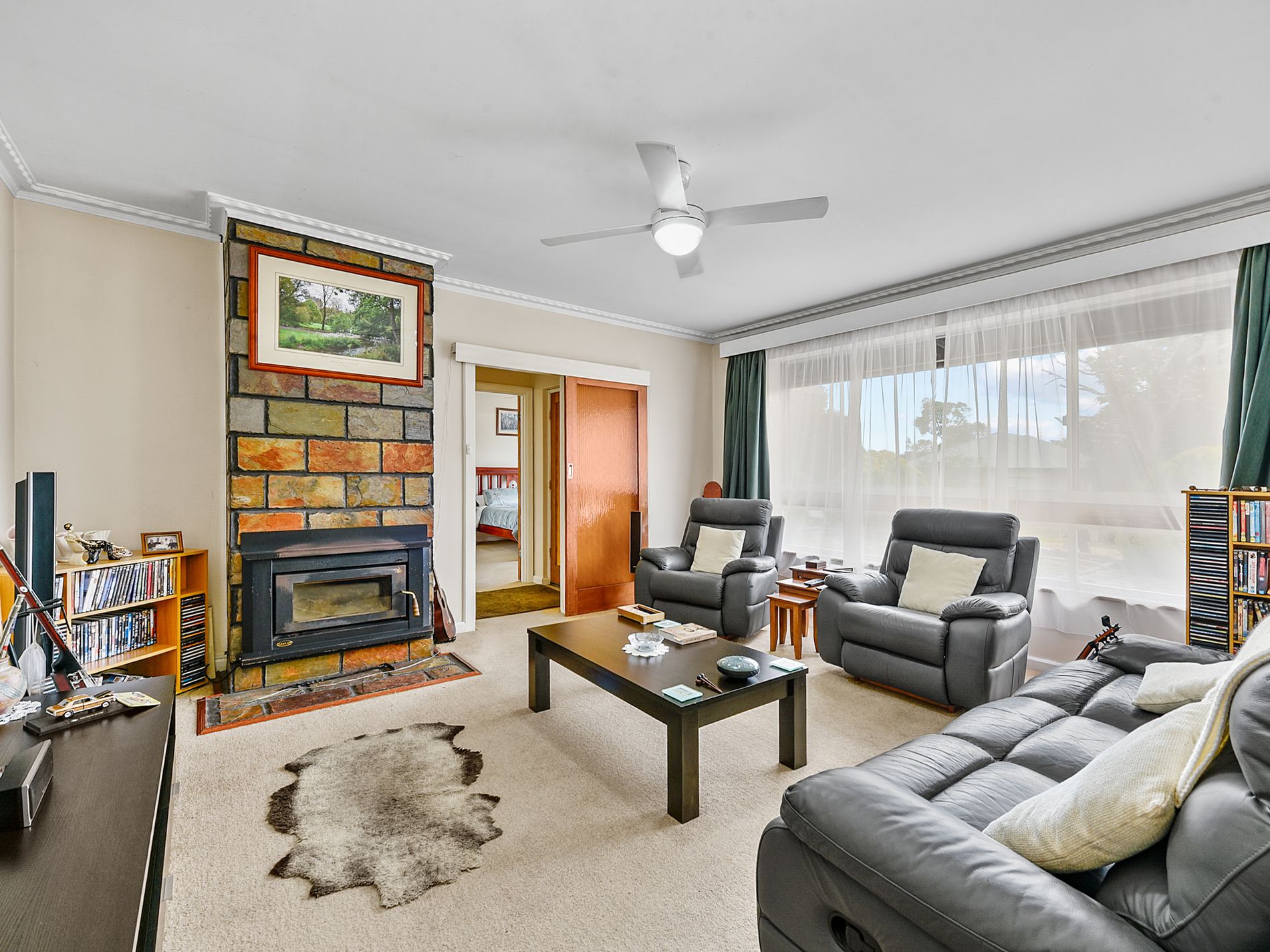 11 Ireland, Millicent