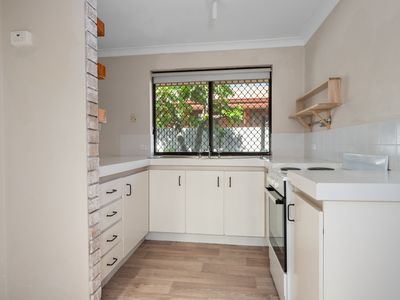 90A Keenan Street, Hannans