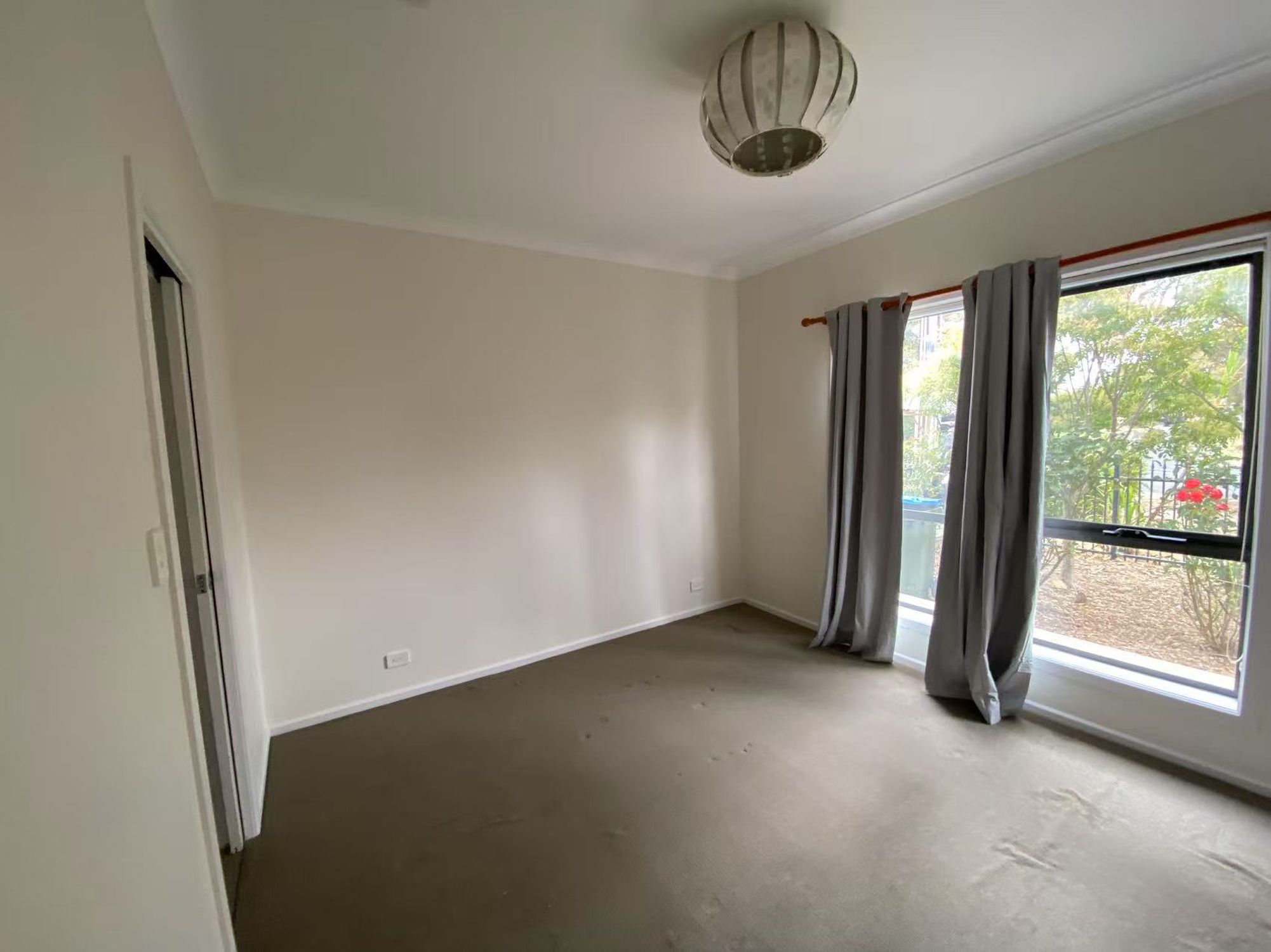 12 York Street, Northfield