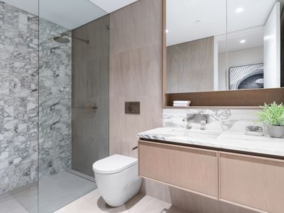 302 / 130 Elizabeth Street, Sydney
