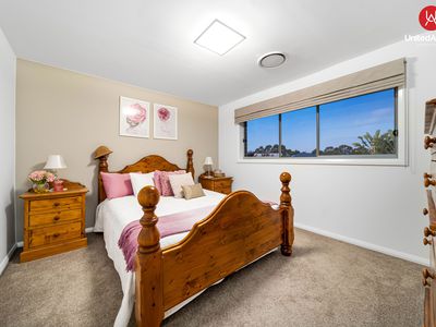 10 Newgate Boulevard, Elizabeth Hills