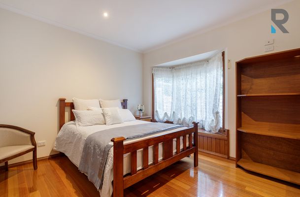 29 Stonebridge Way, Attwood