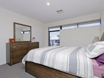 75 Kellogg Drive, Piara Waters