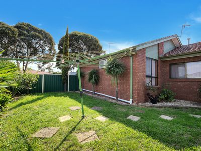 23 Kingsmead Close, Sunshine North