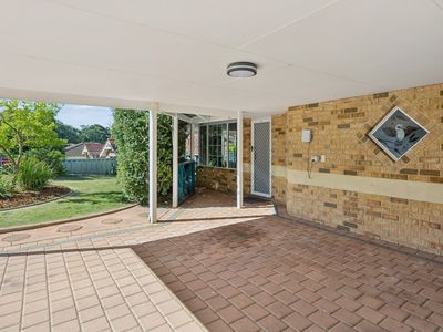 16 Ronsard Place, Yangebup
