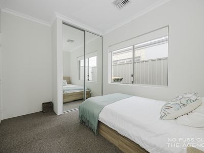 10 / 12 Loder Way, South Guildford