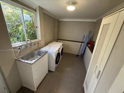 25 WOODBRY CRESCENT, Oxley Vale