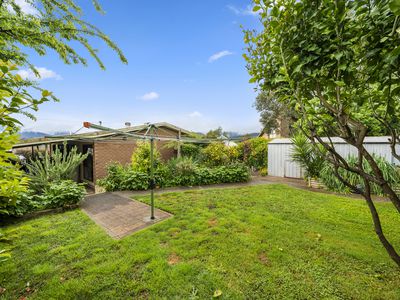 2 Damms Court, Tawonga South