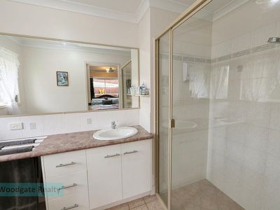 16 Emperor St, Woodgate