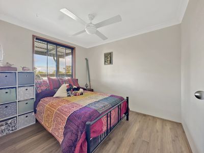 10 Conquest Crescent, Tanilba Bay