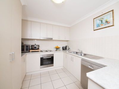 3 / 5 John Brass Place, Dubbo