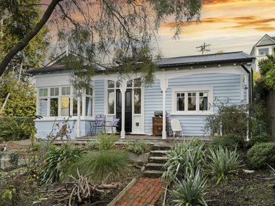 27 Bruce Street, Roslyn