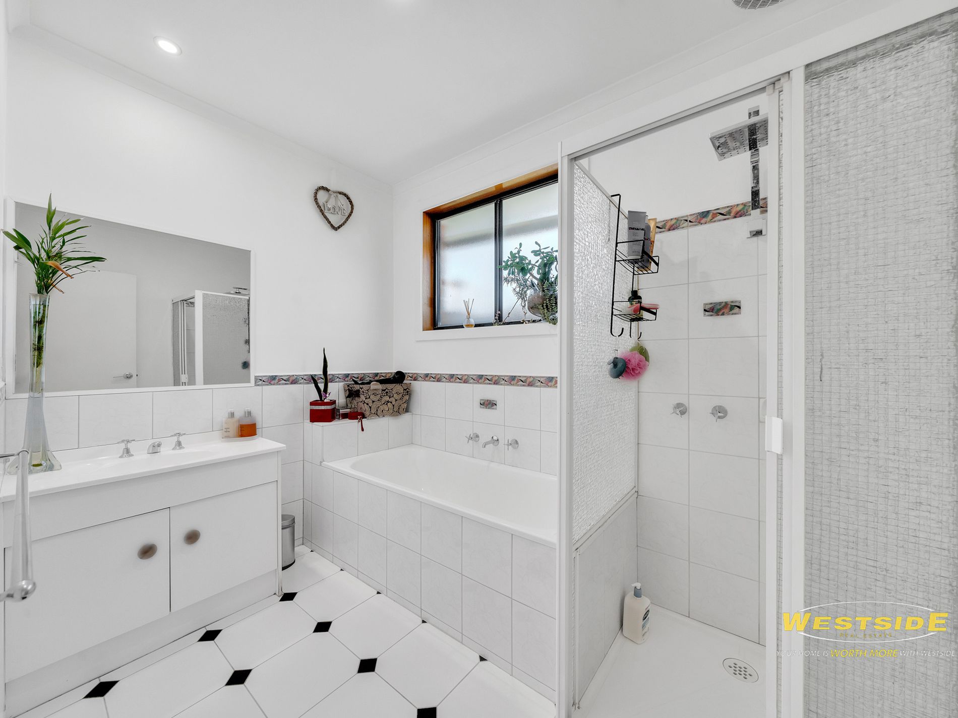 393 Taylors Road, Kings Park