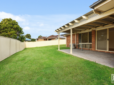 16 Greenhaven Circuit, Woongarrah