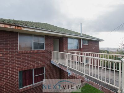 3 / 42 Lemnos Prd, The Hill