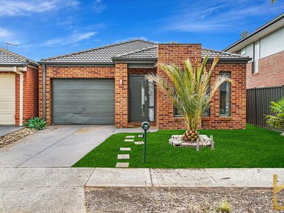 16 Holloway Street, Manor Lakes
