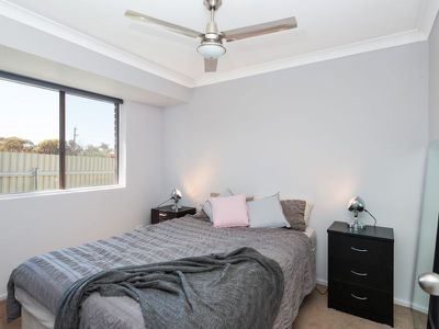 7 St John Grove, Hannans