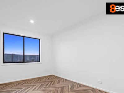 33 Thyme Crescent, Fraser Rise