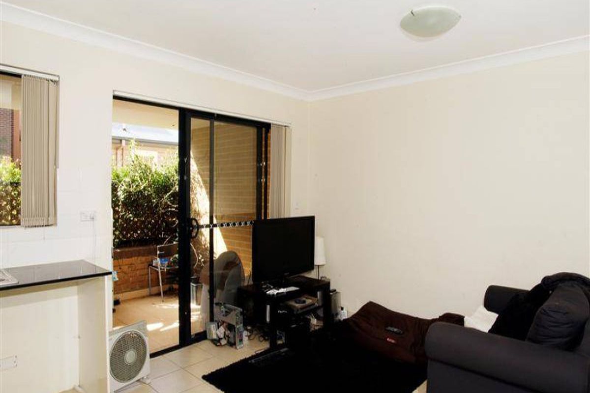 54 / 47 Hampstead Road, Homebush West