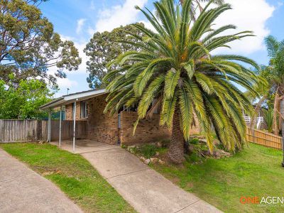 10 Oldfield  Place, Menai