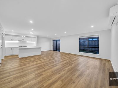 22 Timberland Drive, Tarneit