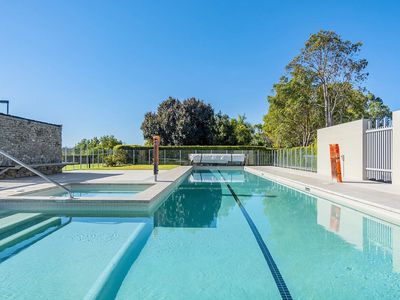 18 Pathfinder Road, Coomera Waters