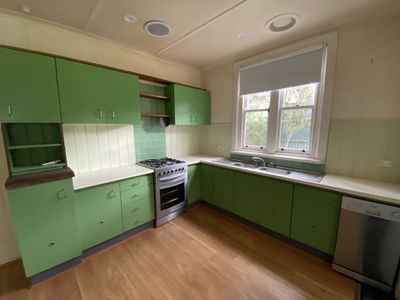 12 Orient Grove, Brunswick