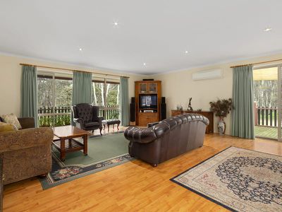 540 Telegraph Rd, Seymour