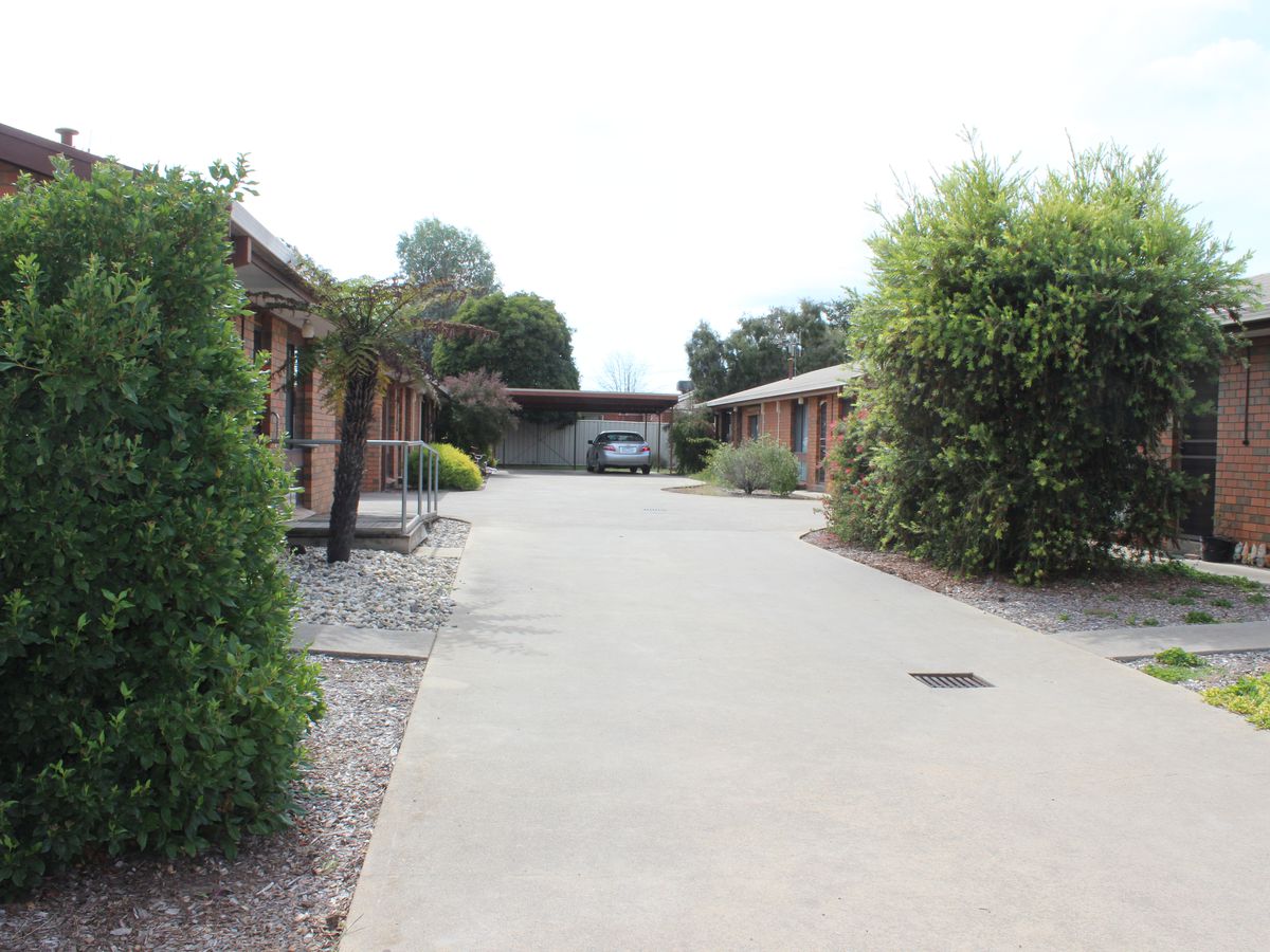 2 / 7A-9 Carrier Street, Benalla