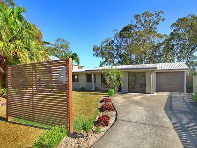 4 Maple Avenue, Tewantin