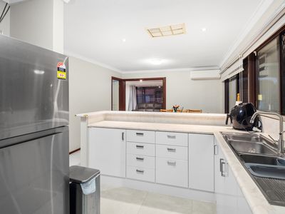 79 Grenadier Drive, Thornlie
