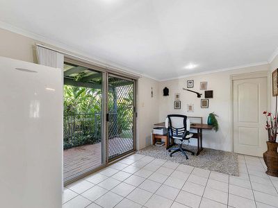 1 Bangalow Court, Kawungan