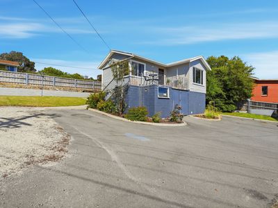 2 / 3 Vancouver Link, Midway Point