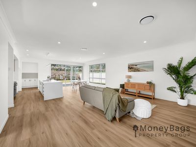 124 Jackson Crescent, Gleneagle