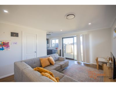 5A Drover Avenue, Dubbo