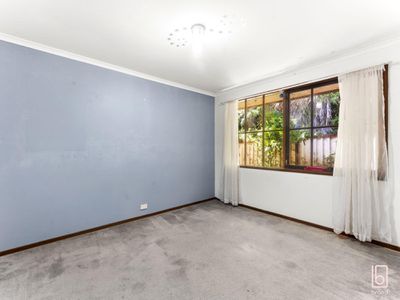 18 Catherine Street, Mannering Park